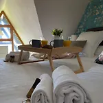Le Gogh - Yourhosthelper Apartmán *
