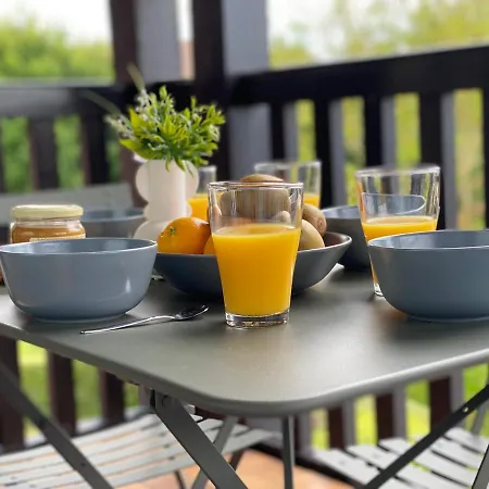 Le Gogh - Yourhosthelper Deauville